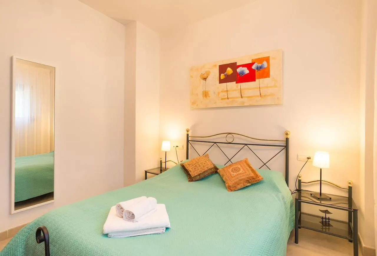 Livemalaga Terrace & Beach Grand House